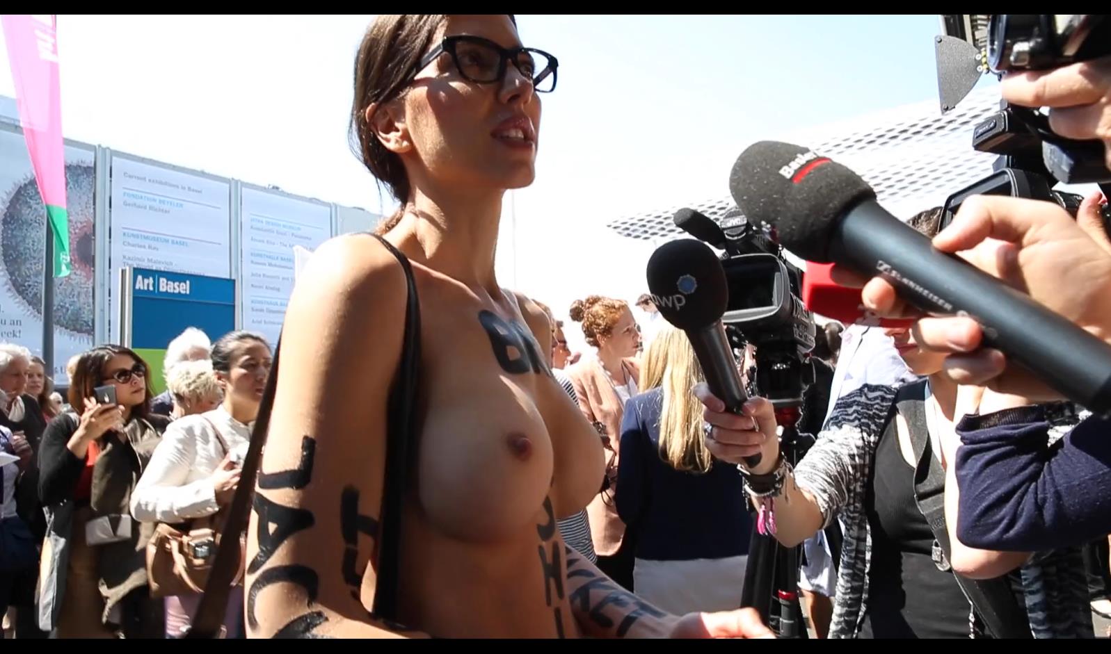 【Milo moire】瑞典街头裸体行为艺术家[合集59V26.3G]